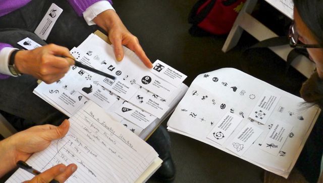 Liberating Structures Sample Strings - Dark Photos - Ultra HD Retina Collection